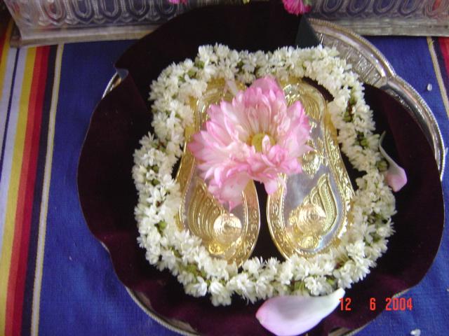 25 - The Svarna Paduka (sacred sandals made of gold) gift offered by Bhagavan Shri Sathya Sai Baba to Paramahamsa Sri Nithyananda Swamiji (the second padukas)