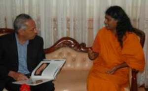 13. Parmahamsa Nithyananda meeting with Monsieur Lurel, President of the Guadeloupe Regional Assembly